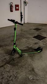 Monopatino elettrico