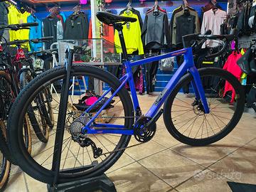 Megamo West 2026 TG. M