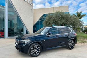 Bmw X5 xDrive30d Msport Anticipo €14.900 noleggio 