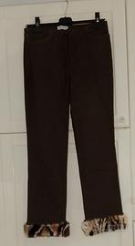 Pantaloni in tessuto elastico marroni