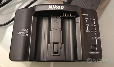 Caricabatterie Nikon MH-21