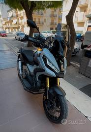 Honda X-ADV 750 - 2024 - Pari al nuovo