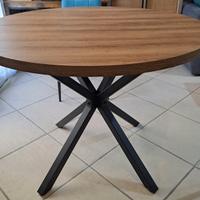 tavolo cucina/soggiorno 