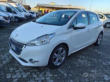 PEUGEOT 208 1.2 VTI DISTRIBUZIONE NUOVA