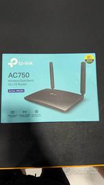 TP-Link Archer MR200 router 4G LTE usato