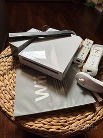 WII NINTENDO + 5 giochi