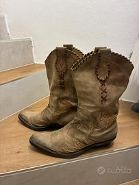 Stivali Roberto Cavalli scamosciati nabuk epitone