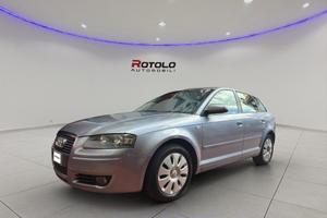 AUDI A3 1.6 16V FSI Attraction