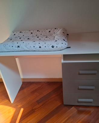 fasciatoio/scrivania per bambini  120×52x40