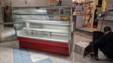 VETRINA REFRIGERANTE
