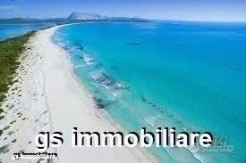 Pochi passi dal mare piscina giardino bbq wifi