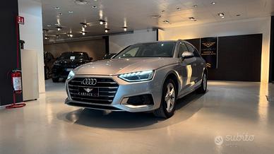 AUDI A4 AVANT S TRONIC SLINE - 2022