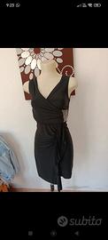 Vestito nero corto elegante con Strass