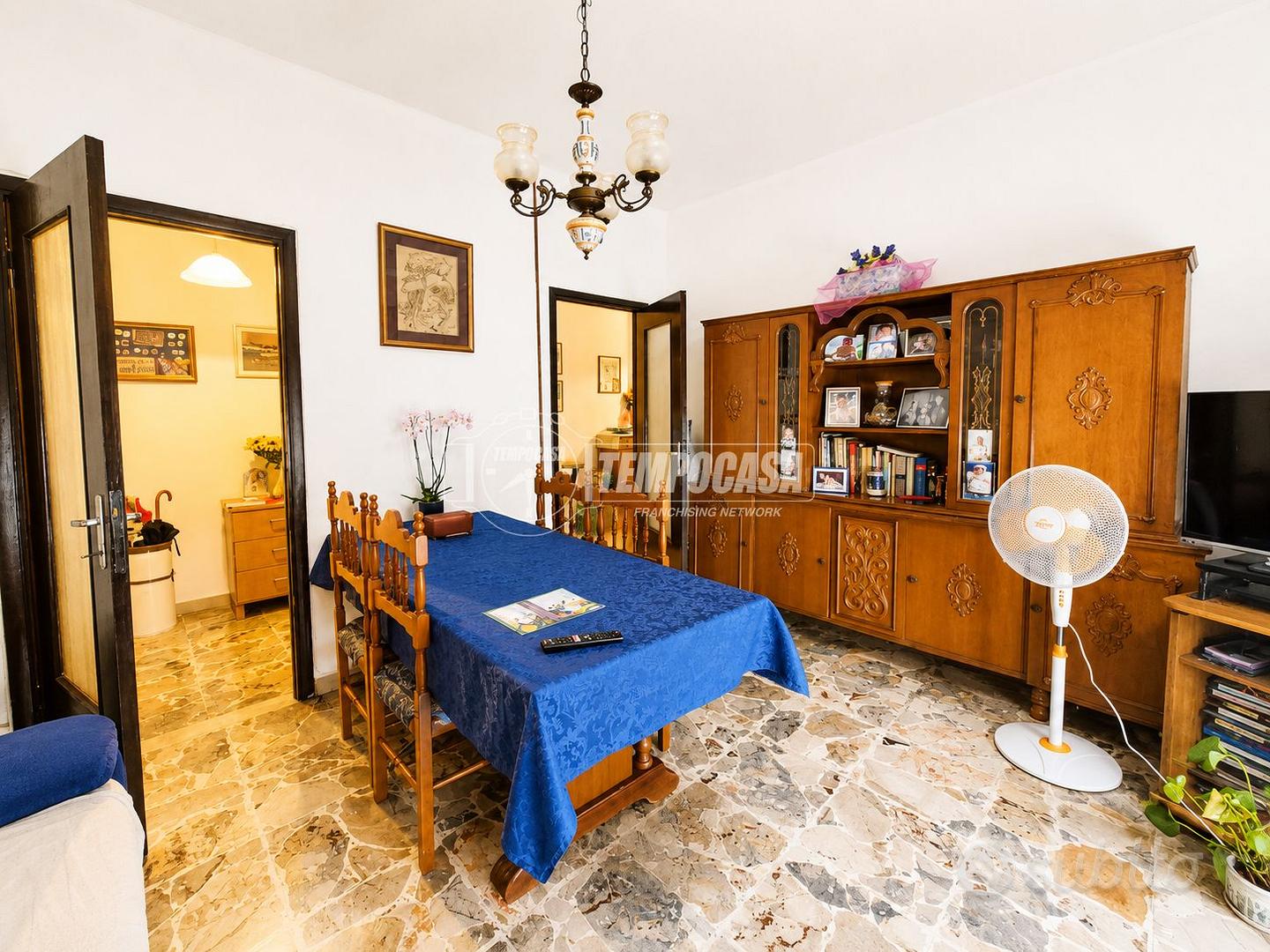 Trilocale a reddito con balcone, cucina separata e - Vista 4