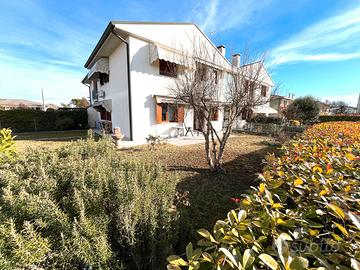 Appartamento piano terra con giardino a Spresiano