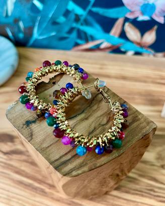 Orecchini oro a cerchio con cristalli multicolore