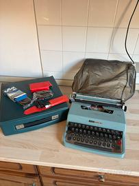 Collezionismo Macchina da scrivere olivetti