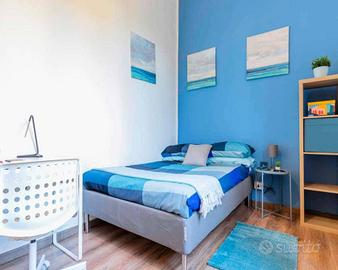 Stanza in appartamento di 136 m² a Milano