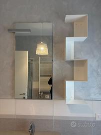 Specchiera con luce integrata