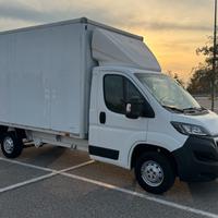 PEUGEOT BOXER 435 2.2 BlueHDI 140 S&S PLM-SL-TA