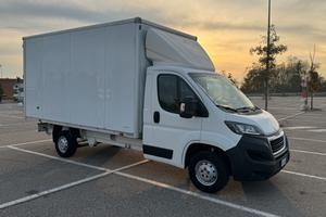 PEUGEOT BOXER 435 2.2 BlueHDI 140 S&S PLM-SL-TA