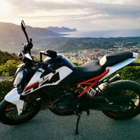 KTM Duke 125