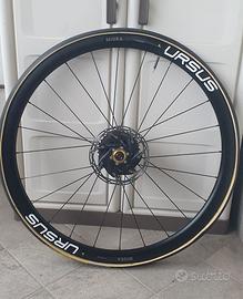 Coppia Ruote Ursus Miura TS37 carbonio tubolare