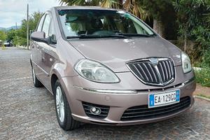 Lancia Musa 1.3 Multijet 