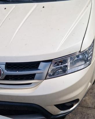 Fiat Freemont AWD 2.0 diesel anno 2013 per ricambi