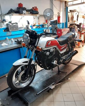 Honda cb 900 bold'or