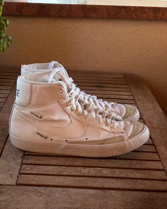 nike blazer mid 77