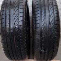 Pneumatici 175/65 R14, completi di cerchi