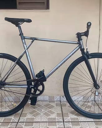 Telaio Pista LowPro Fixed Gear Custom in Acciaio