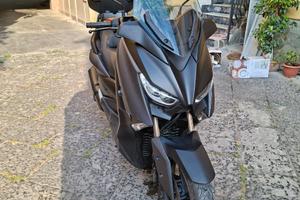 Yamaha xmax 300