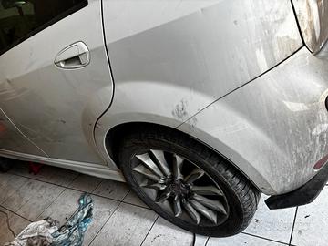 Pezzi di ricambio punto evo sport 95 cv 6 marce