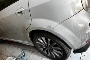 Pezzi di ricambio punto evo sport 95 cv 6 marce