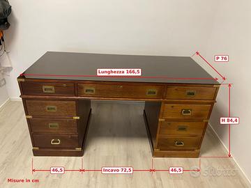 Scrivania vintage stile Vecchia Marina con cassett
