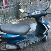 Scooter Piaggio Fly 50 originale
