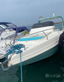 Natante Est Marine 25