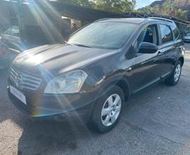 Nissan Qashqai 1.5 dCi 7 posti