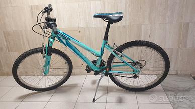 Bicicletta MTB praticamente nuova