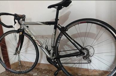 bici da corsa olmo carbonio alluminio 