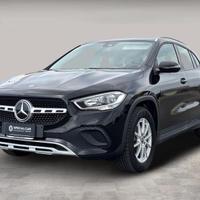 Mercedes GLA 180 d Business auto