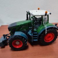 Trattore giocattolo Fendt 939