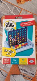 gioco da tavolo "in fila x 4"