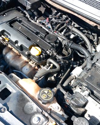 motore opel corsa 1.2 benzina