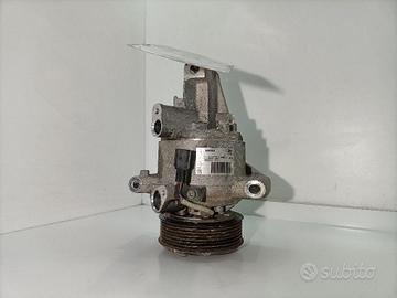 COMPRESSORE A/C DACIA Sandero Serie II 926005689R