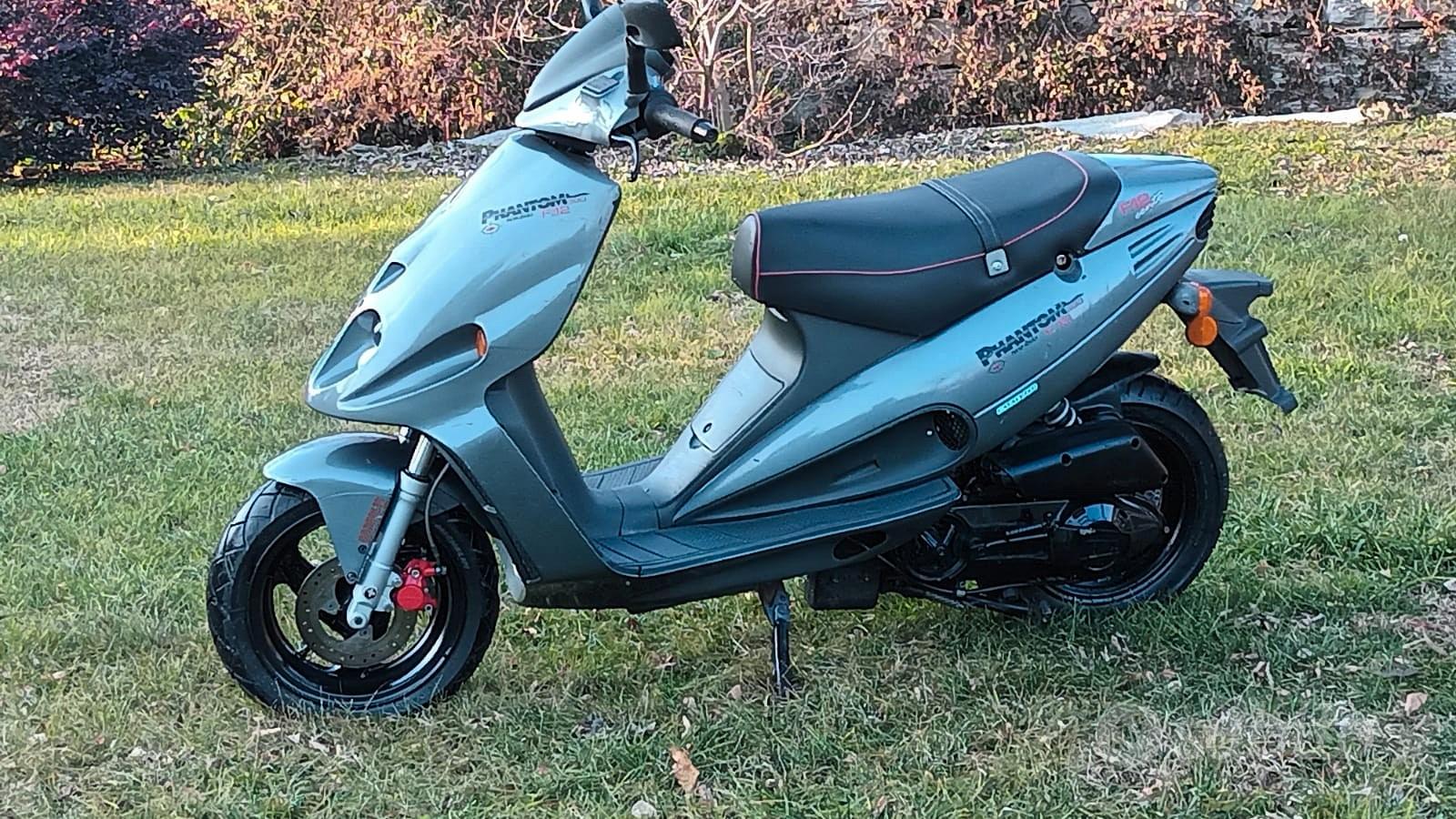 Malaguti Phantom F12-R 50 - Moto e Scooter In vendita a Brescia