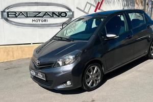TOYOTA YARIS 1.4 D 5 PORTE LOUNGE 2014