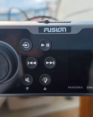 Radio fusion Ms- AV 750 
